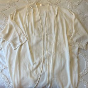 Vici Sheer Cream Kimono